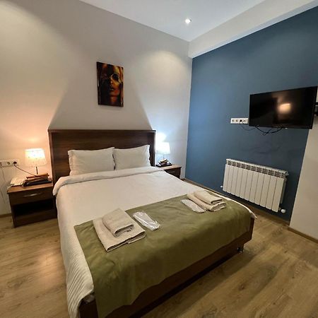 Hotel King Tom Tbilisi Eksteriør bilde