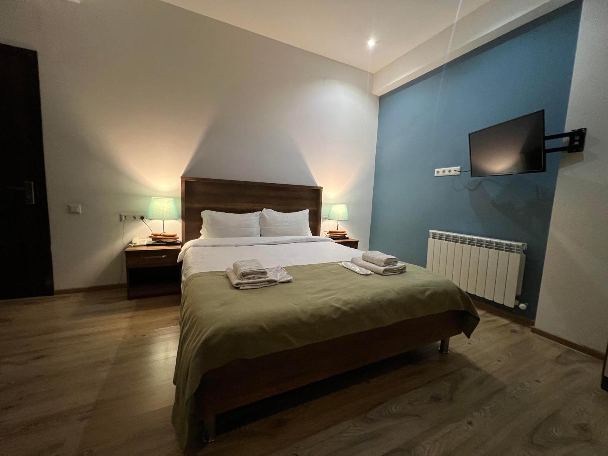 Hotel King Tom Tbilisi Eksteriør bilde