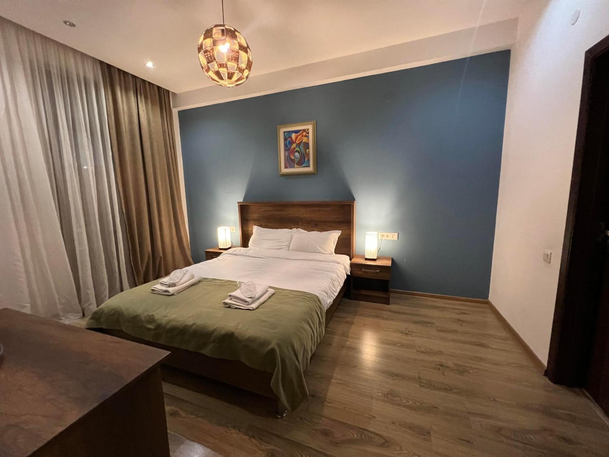 Hotel King Tom Tbilisi Eksteriør bilde