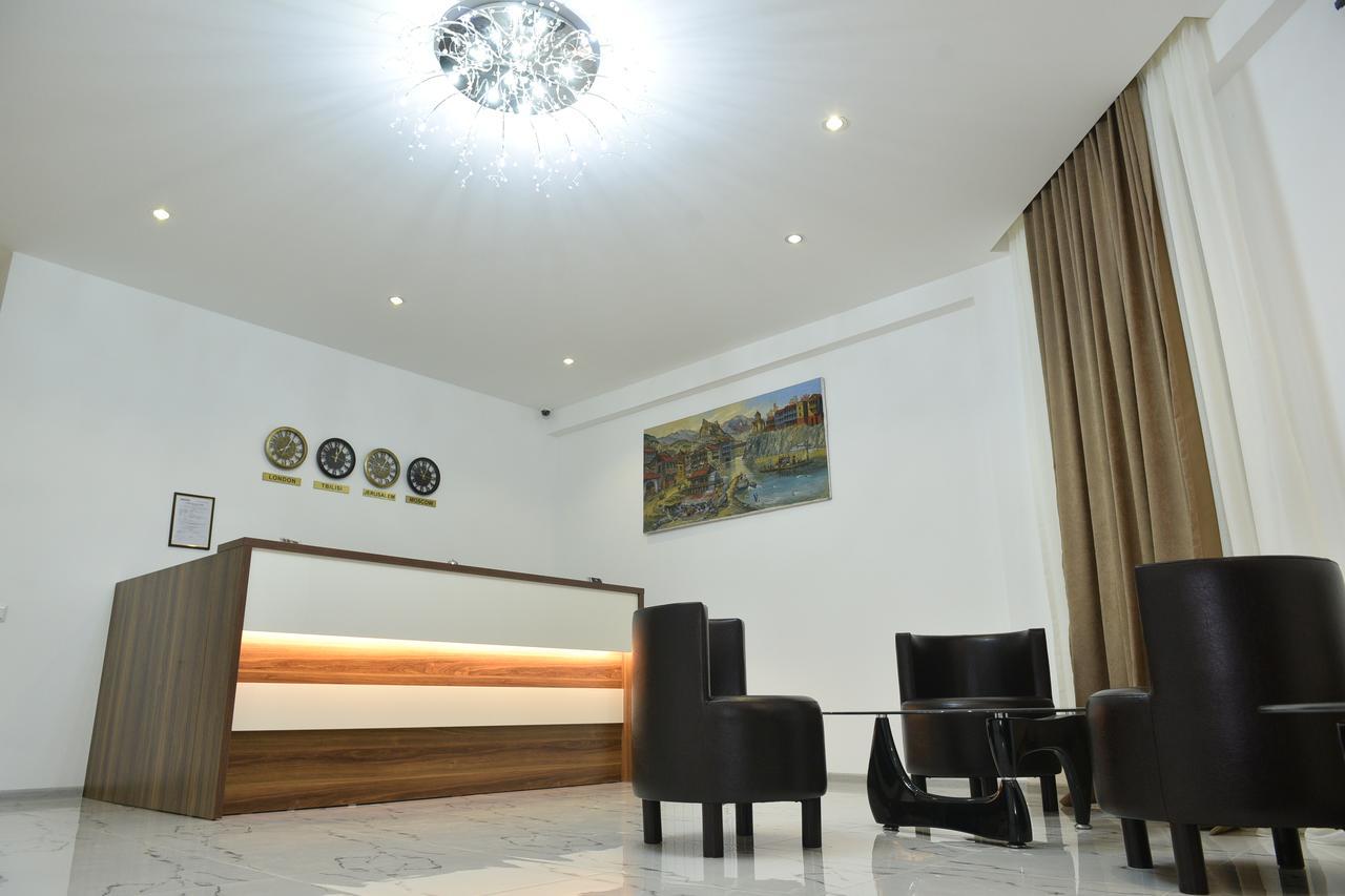 Hotel King Tom Tbilisi Eksteriør bilde